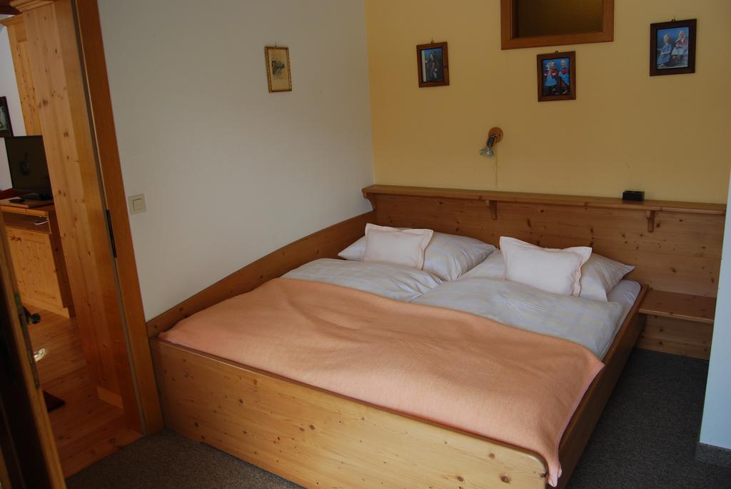 Appartement Zweikofelblick Ениг Экстерьер фото